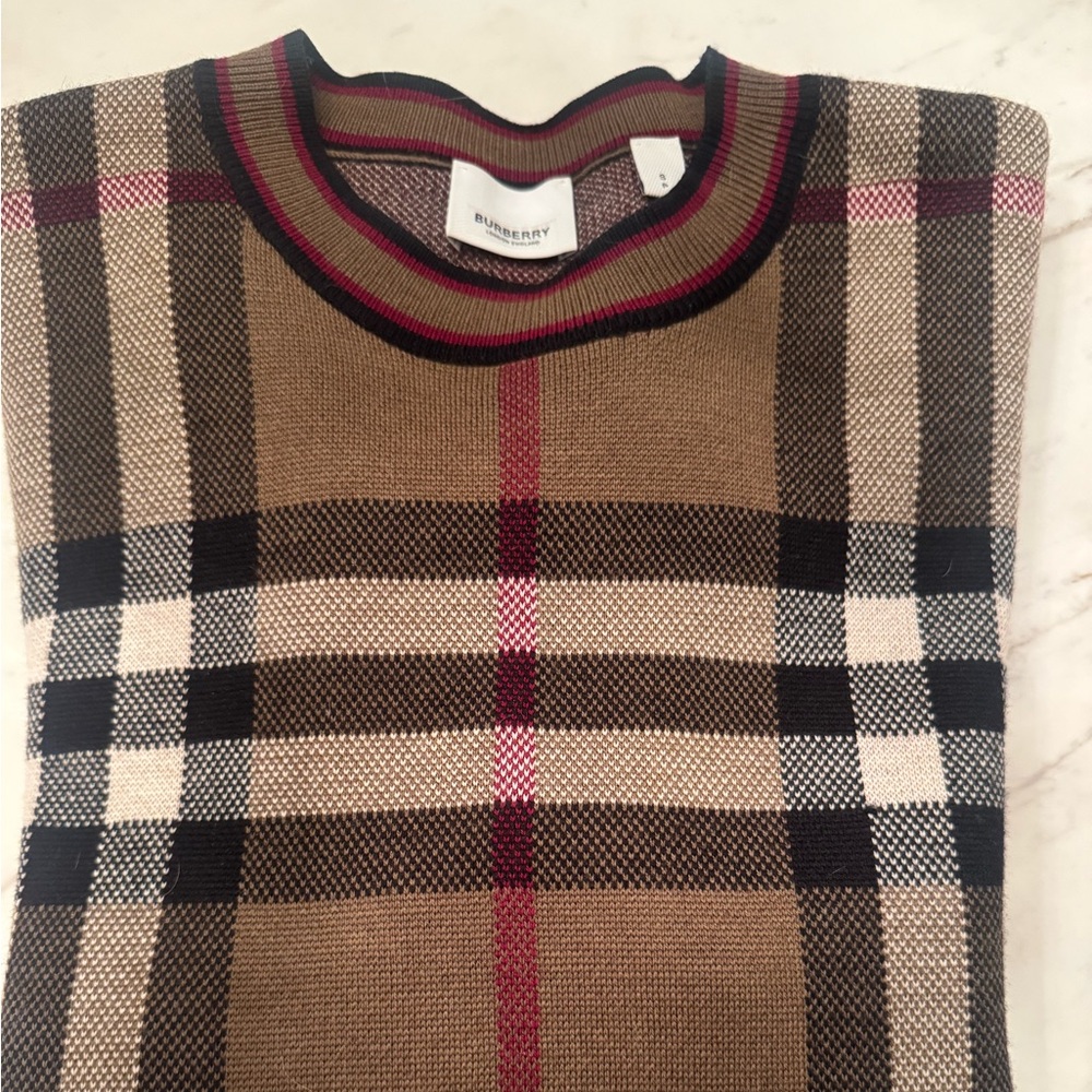 Burberry Tan and Red Knit Top - Picture 3 of 5
